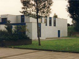 Buurthuis Geuzenveld 01, Lambertus Zijlplein 10